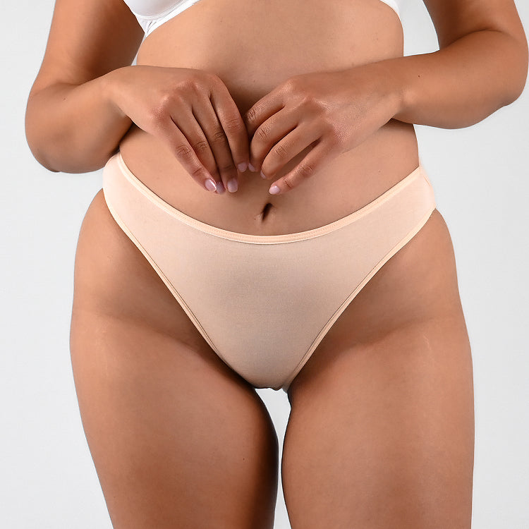 La culotte qui suit toutes les femmes, partout